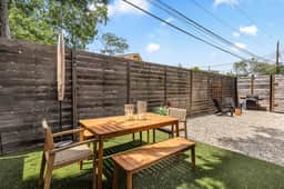 Dog-Friendly Home: Fenced Yard, Grill & Fire Pit - Image 2