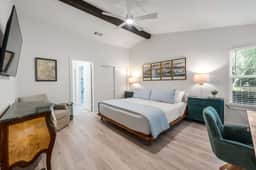 Modern Living | Vaulted Ceilings | Curated Library