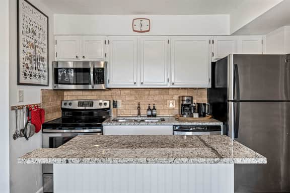 Peaceful South 1st Getaway | Pool & Pet Friendly