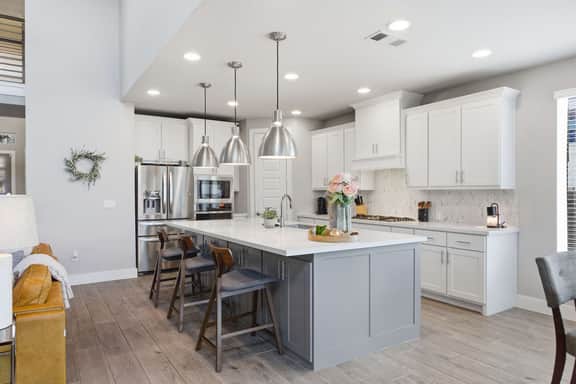 Easton Park 4BR with Private Resort-Style Pool - Image 5