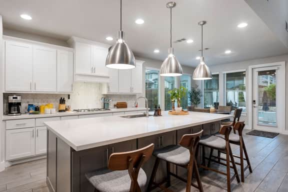 Easton Park 4BR with Private Resort-Style Pool - Image 2