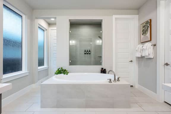 Easton Park 4BR with Private Resort-Style Pool - Image 5