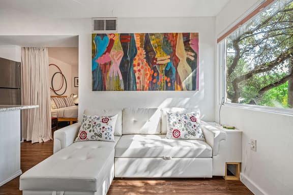 Peaceful South 1st Getaway | Pool & Pet Friendly